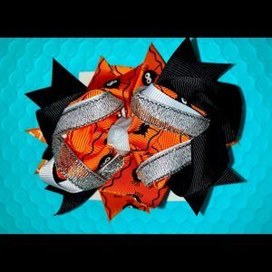 Little girls Halloween hair bows handmade NEW